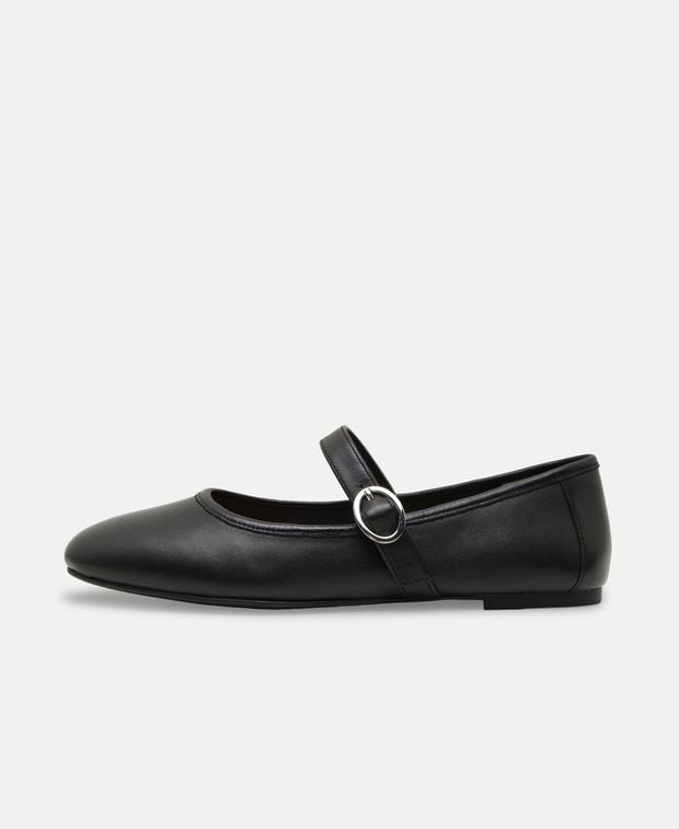 Stuart Weitzman Mary janes Freya
