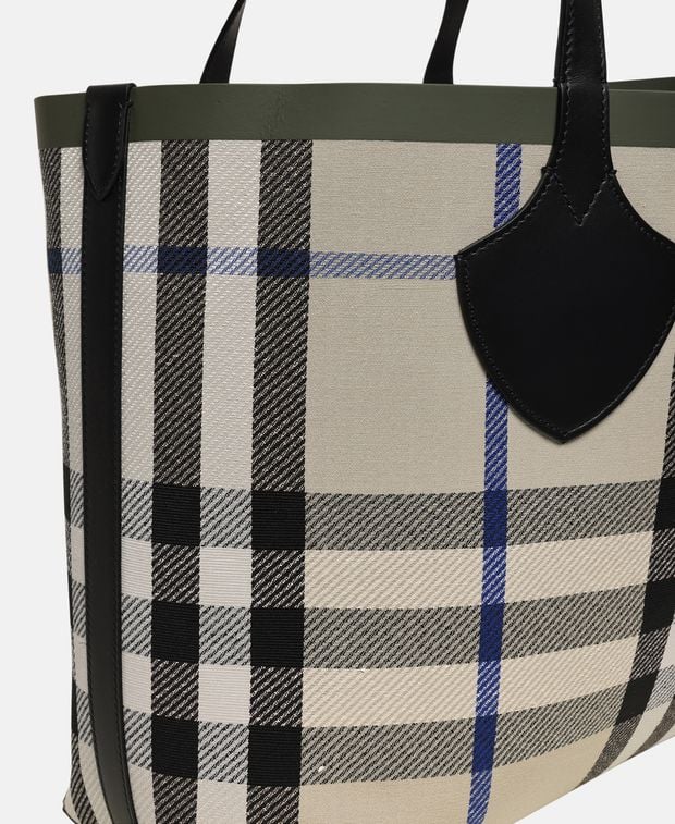 Burberry Shopper