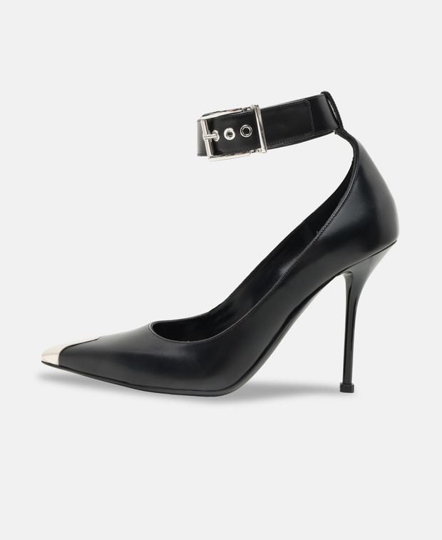 Alexander McQueen Ankle strap pump Punk