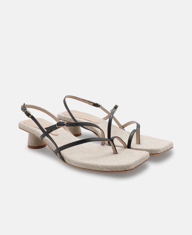 Jacquemus Sandals Basgia