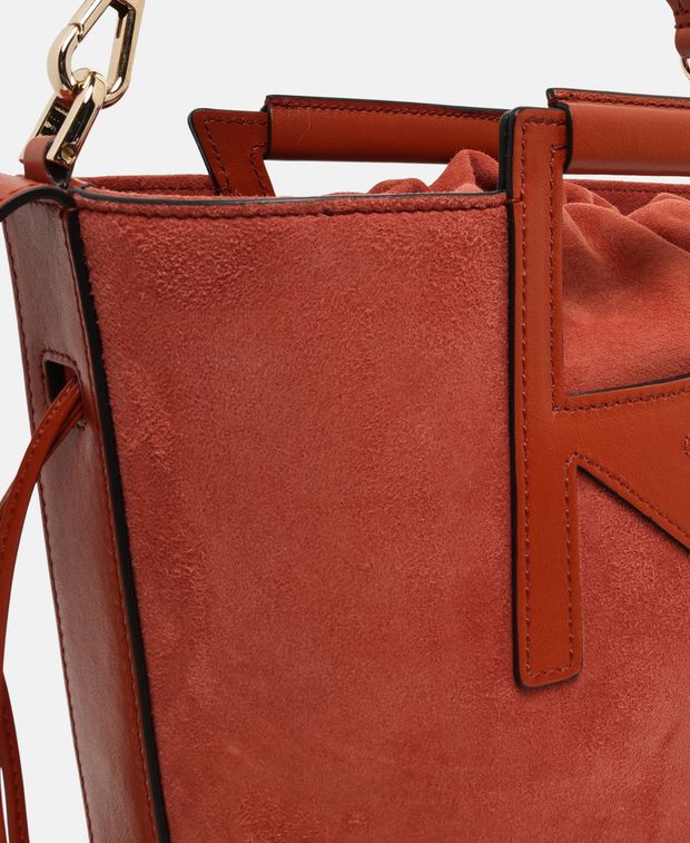 Roger Vivier Leather bucketbag