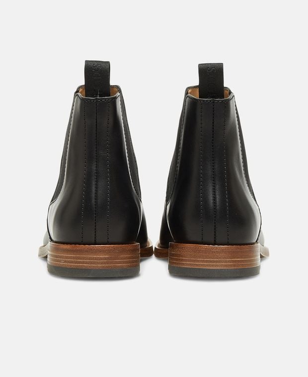 Tod's Chelsea boots