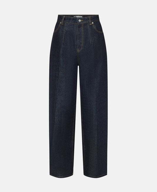 Victoria Beckham Barrel Jeans