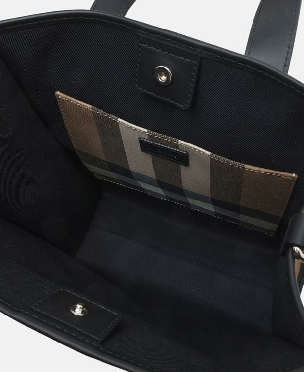 Burberry Tote Bag book