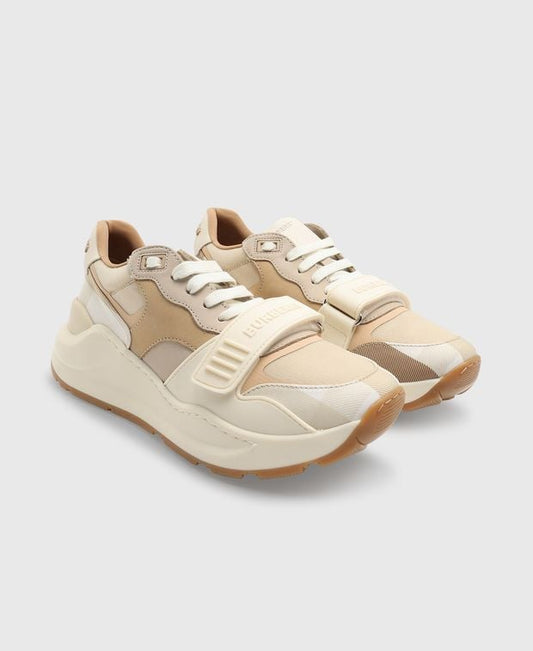Burberry Sneakers