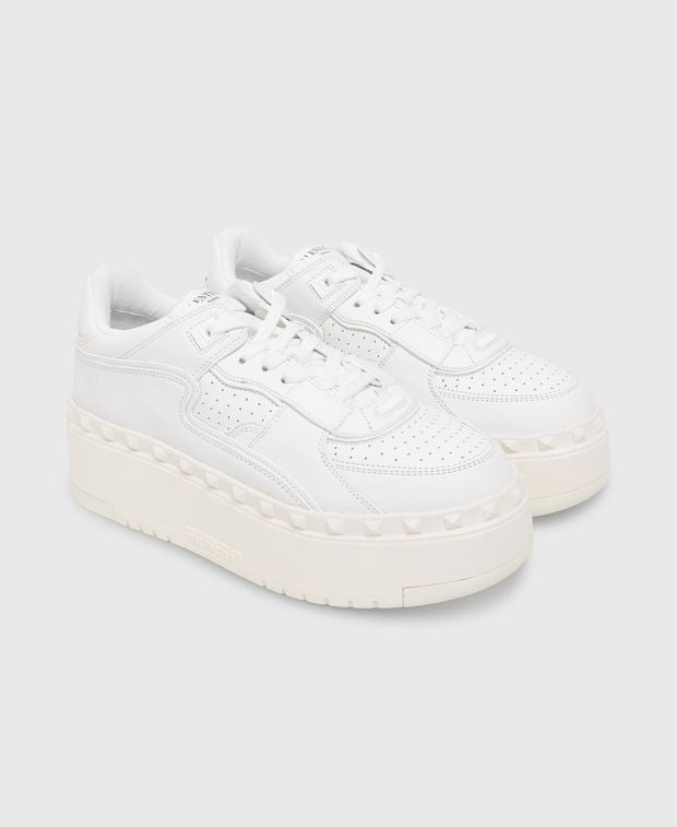Valentino Garavani Platform sneakers Freedots
