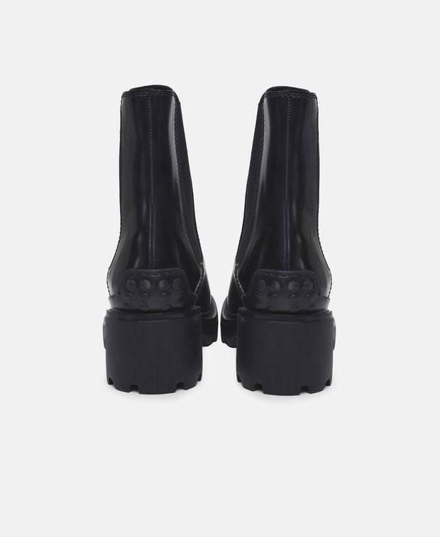 Tod's Chelsea boots