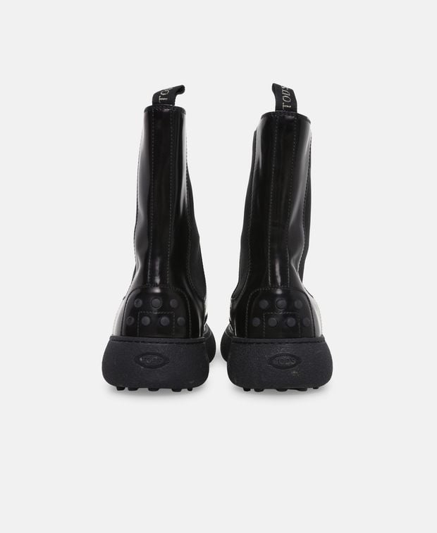 Tod's Chelsea boots