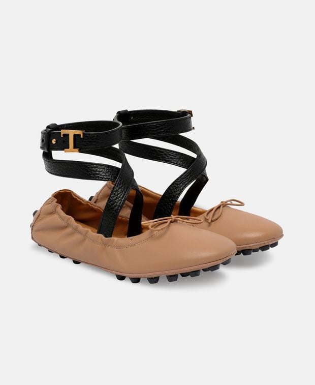 Tod's Ballerina flat with straps