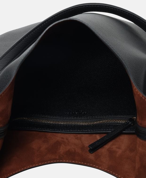 Tory Burch Leather shoulder bag Pierced