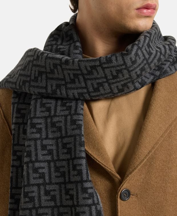Fendi Wool scarf