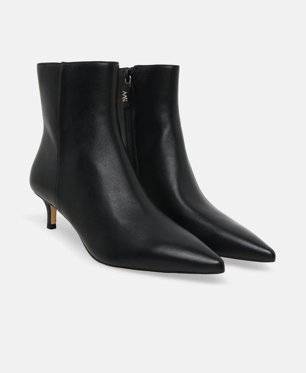 Stuart Weitzman Ankle boots