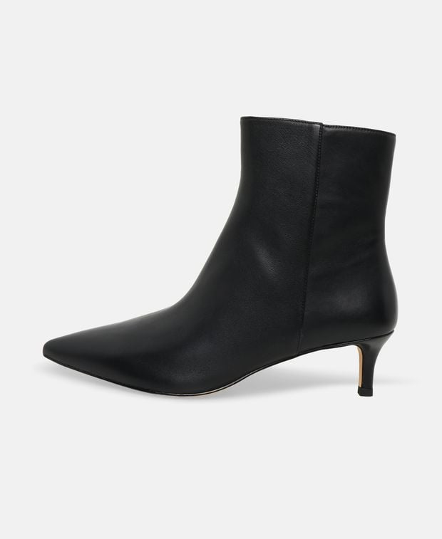 Stuart Weitzman Ankle boots