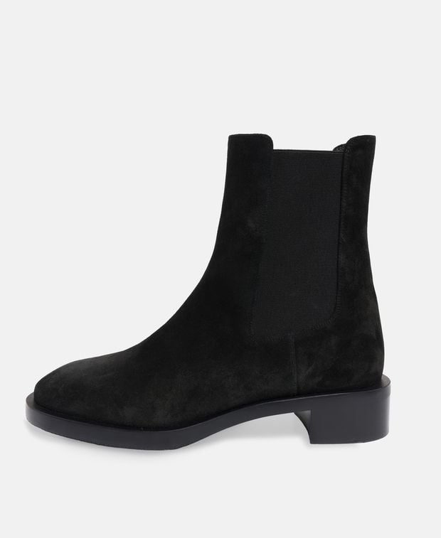 Stuart Weitzman Chelsea boots Lenora