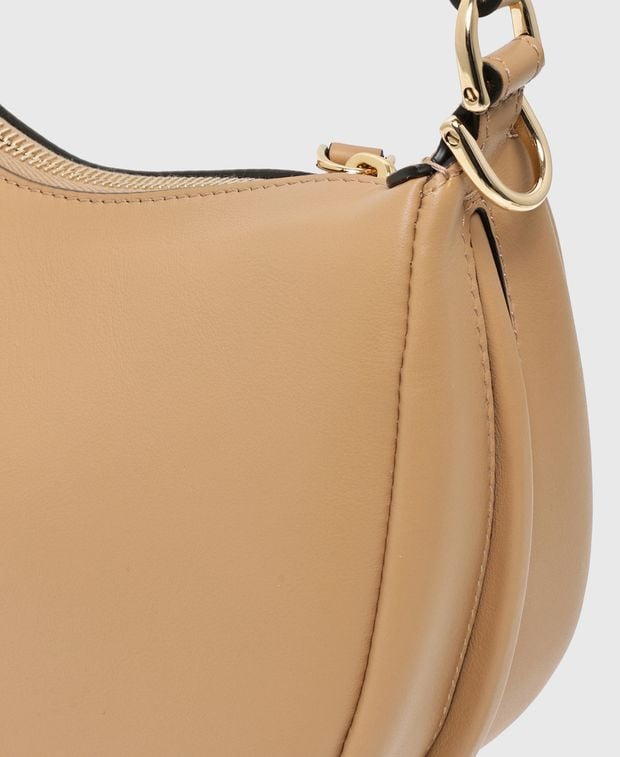 Fendi Leather shoulder bag Graphy