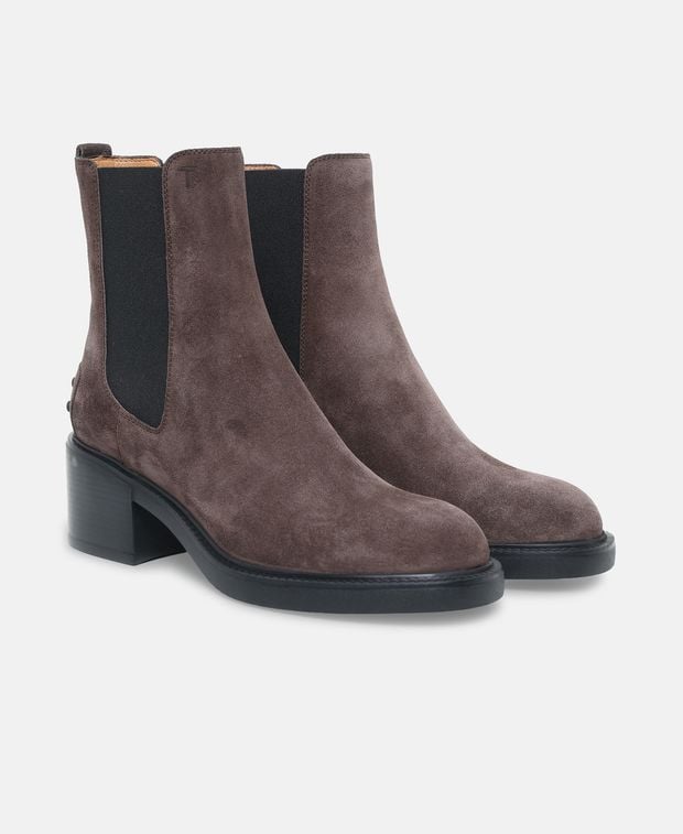 Tod's Chelsea boots