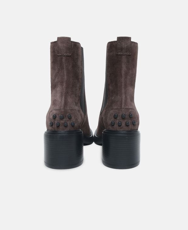 Tod's Chelsea boots