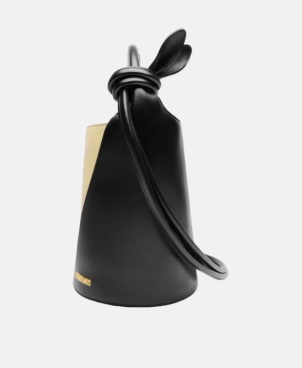 Jacquemus Leather bucketbag