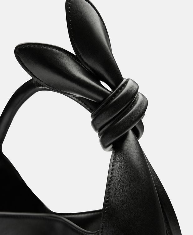 Jacquemus Leather bucketbag