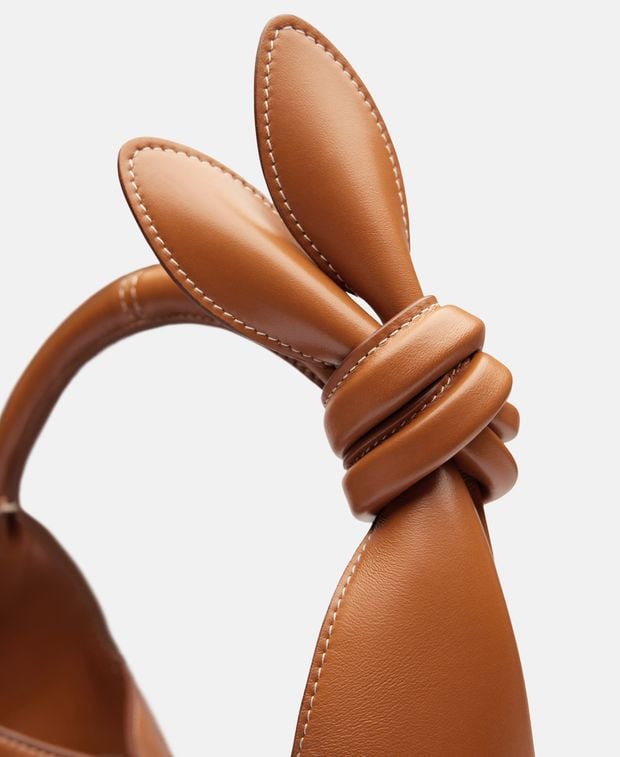 Jacquemus Leather bucketbag