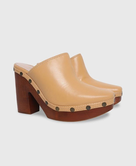 Jacquemus Platform mules Les Sabots