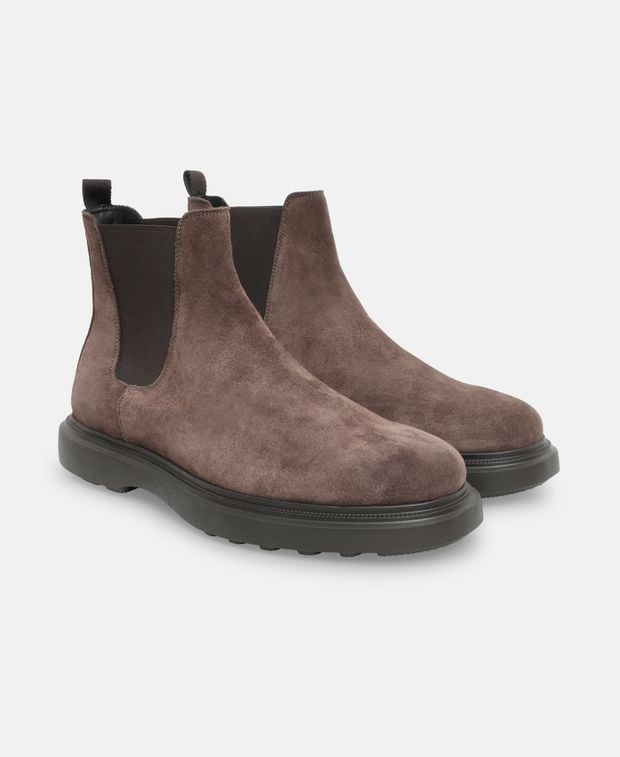 Stuart Weitzman Chelsea boots Amos