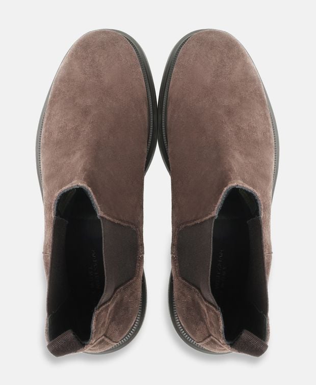 Stuart Weitzman Chelsea boots Amos