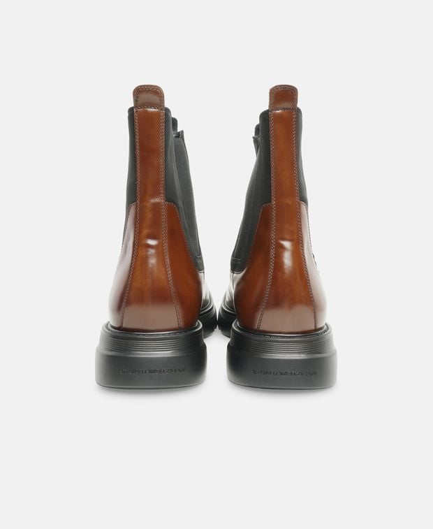 Stuart Weitzman Chelsea boots Arden