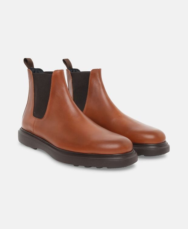 Stuart Weitzman Chelsea boots Amos