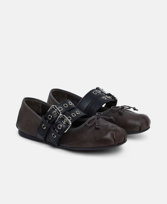 Miu Miu Ballerina flat with straps