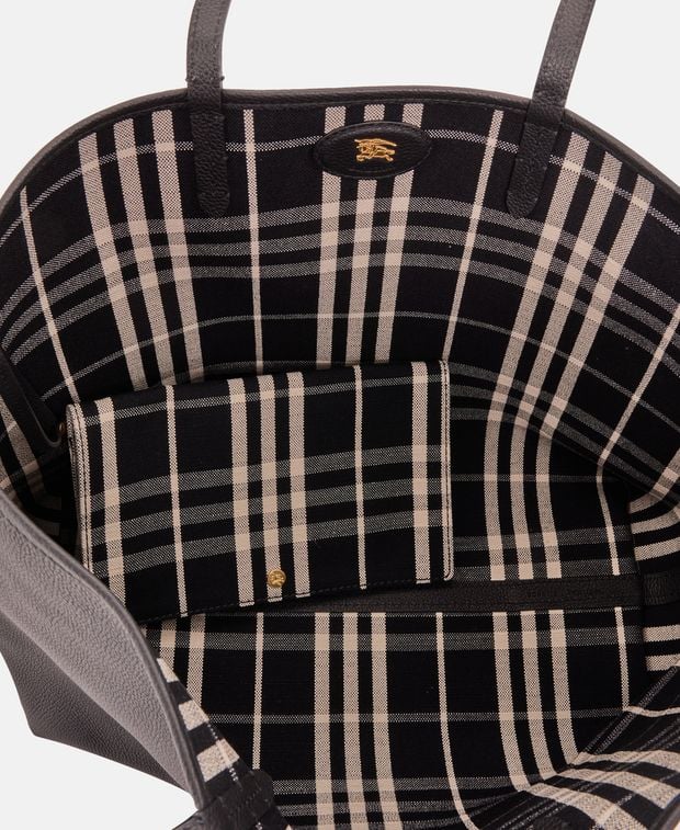 Burberry Leather tote bag