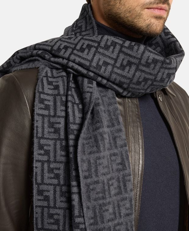 Fendi Wool scarf