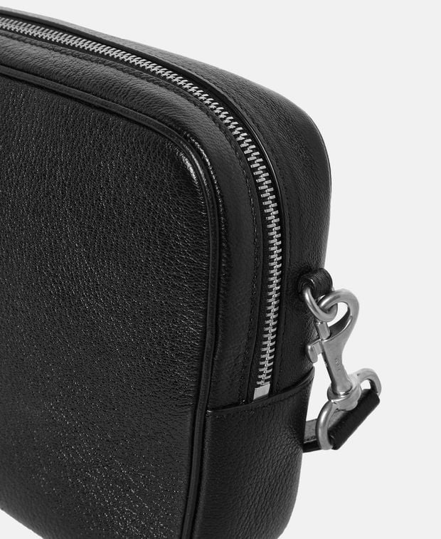 Saint Laurent Leather shoulder bag