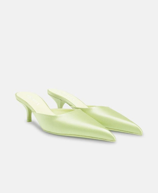 Prada Pumps