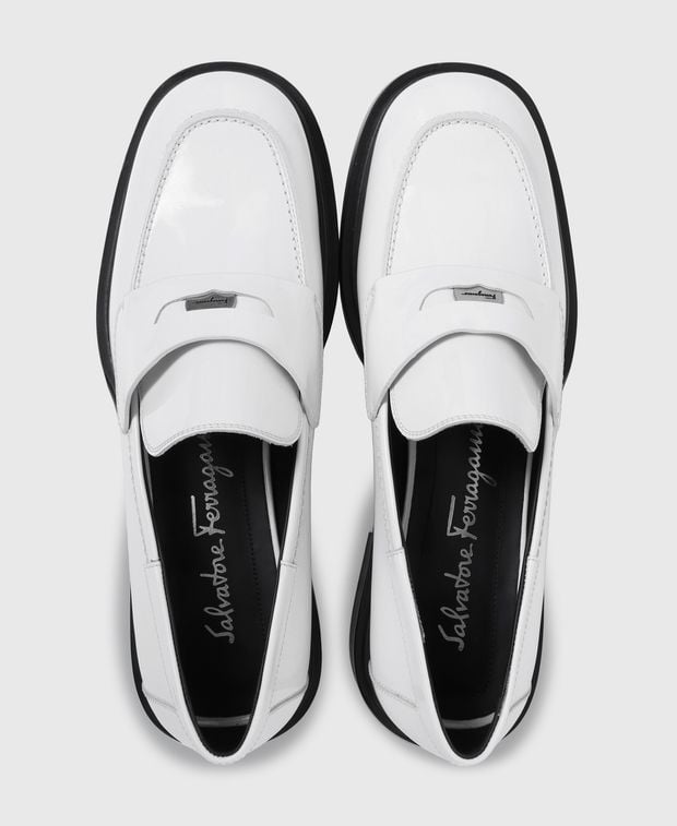 Salvatore Ferragamo Loafers Nyx