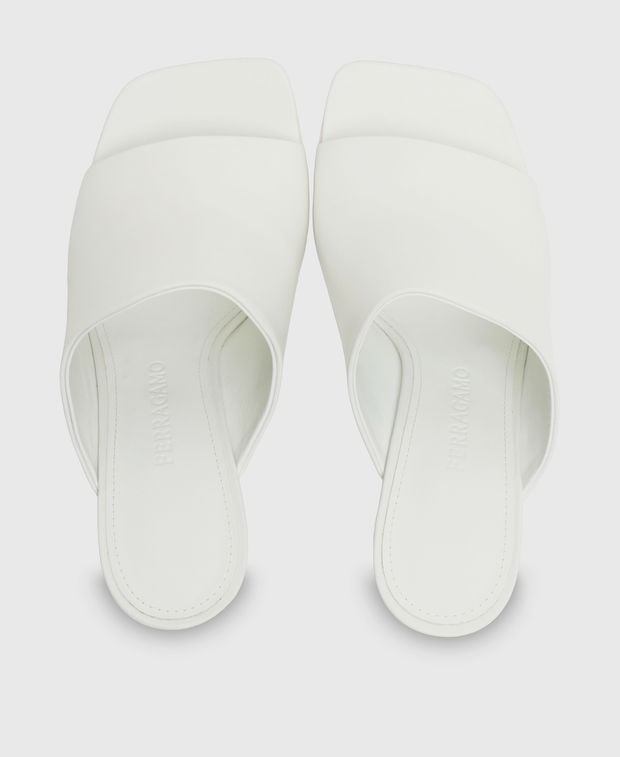 Salvatore Ferragamo Mules Era 85
