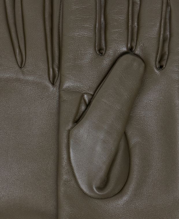 Salvatore Ferragamo Leather gloves Gua
