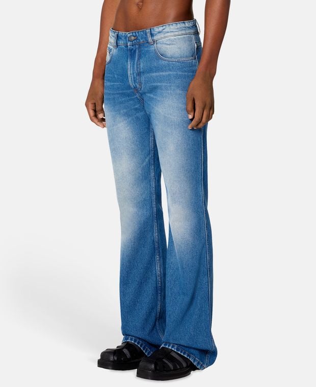 Ami Paris Flared jeans