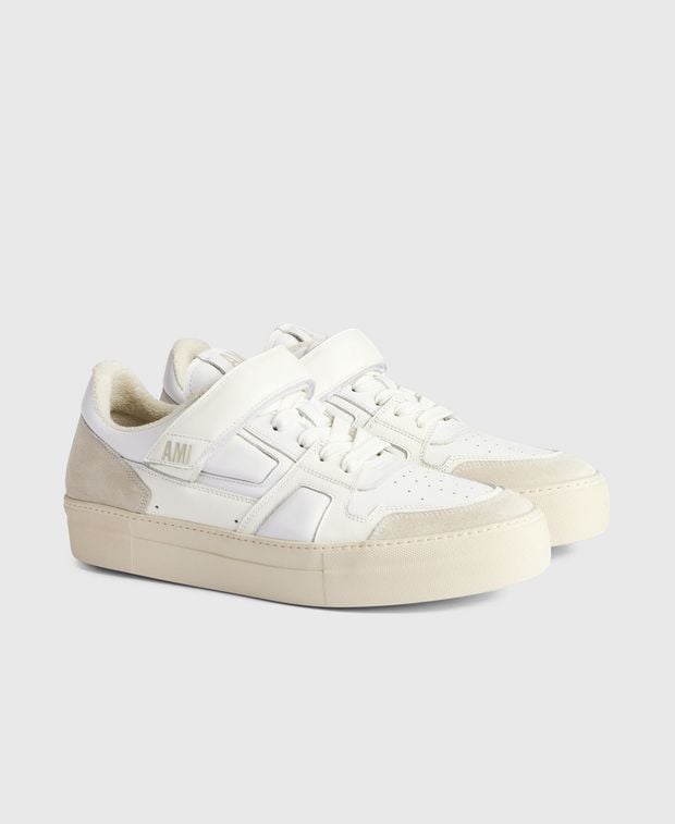 Ami Paris Sneakers