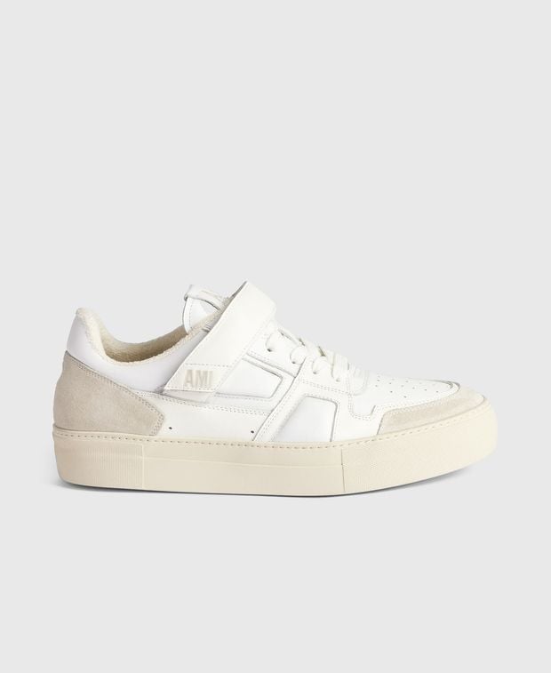 Ami Paris Sneakers
