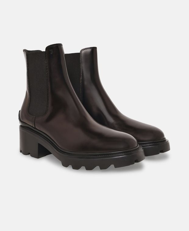 Tod's Chelsea boots