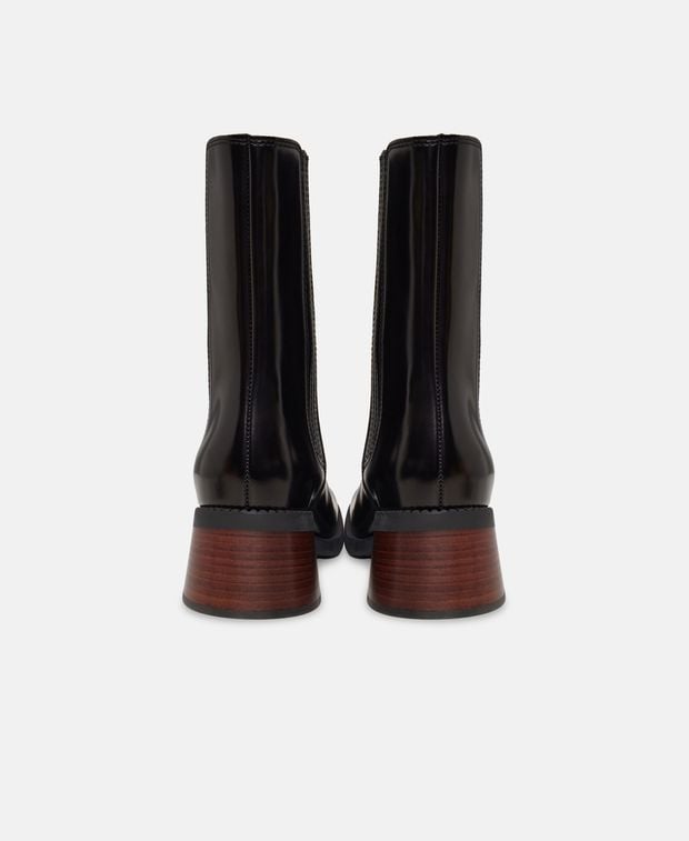 Tod's Chelsea boots