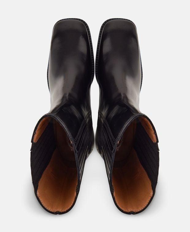 Tod's Chelsea boots