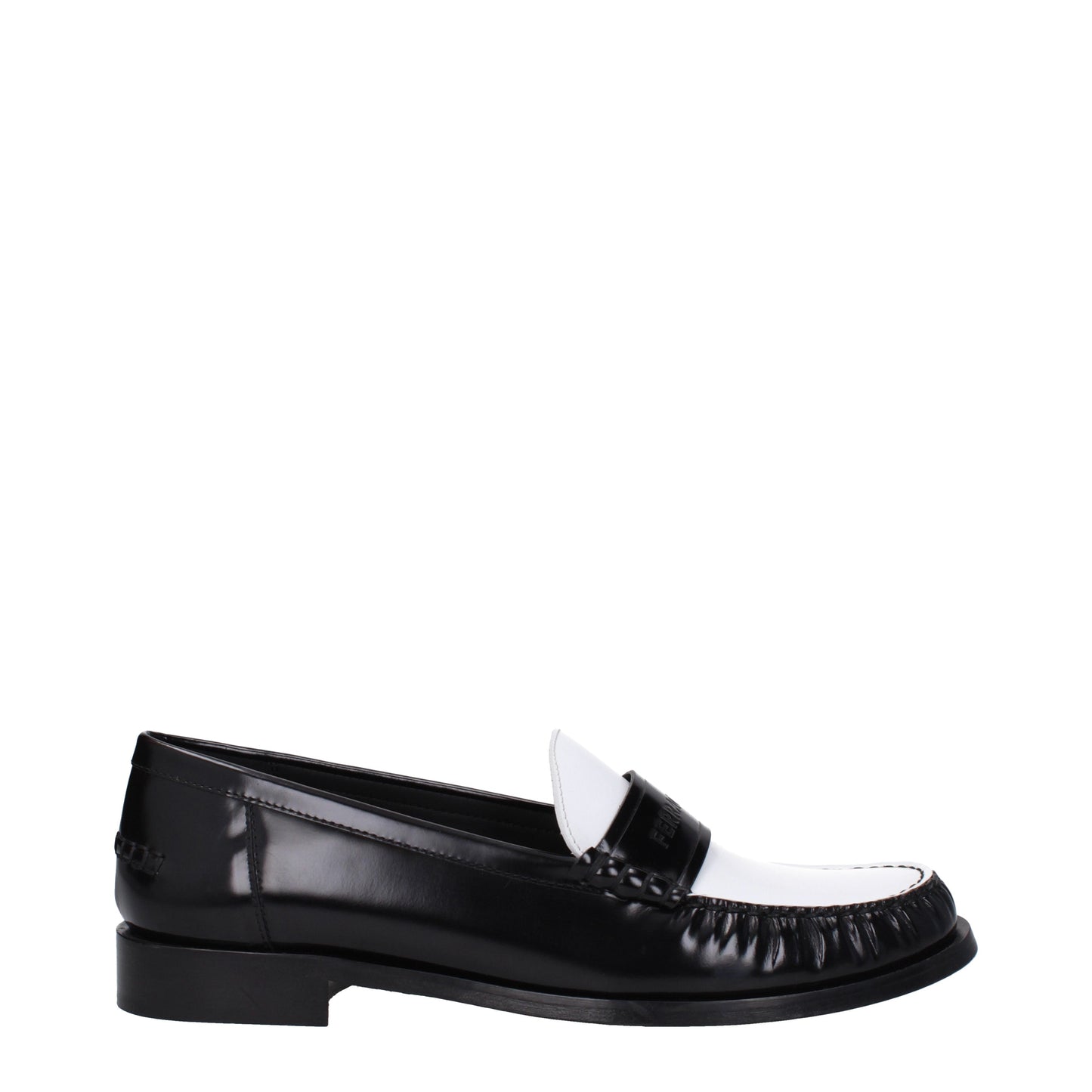 Salvatore Ferragamo Women's Loafers in Leather Black/Optic White