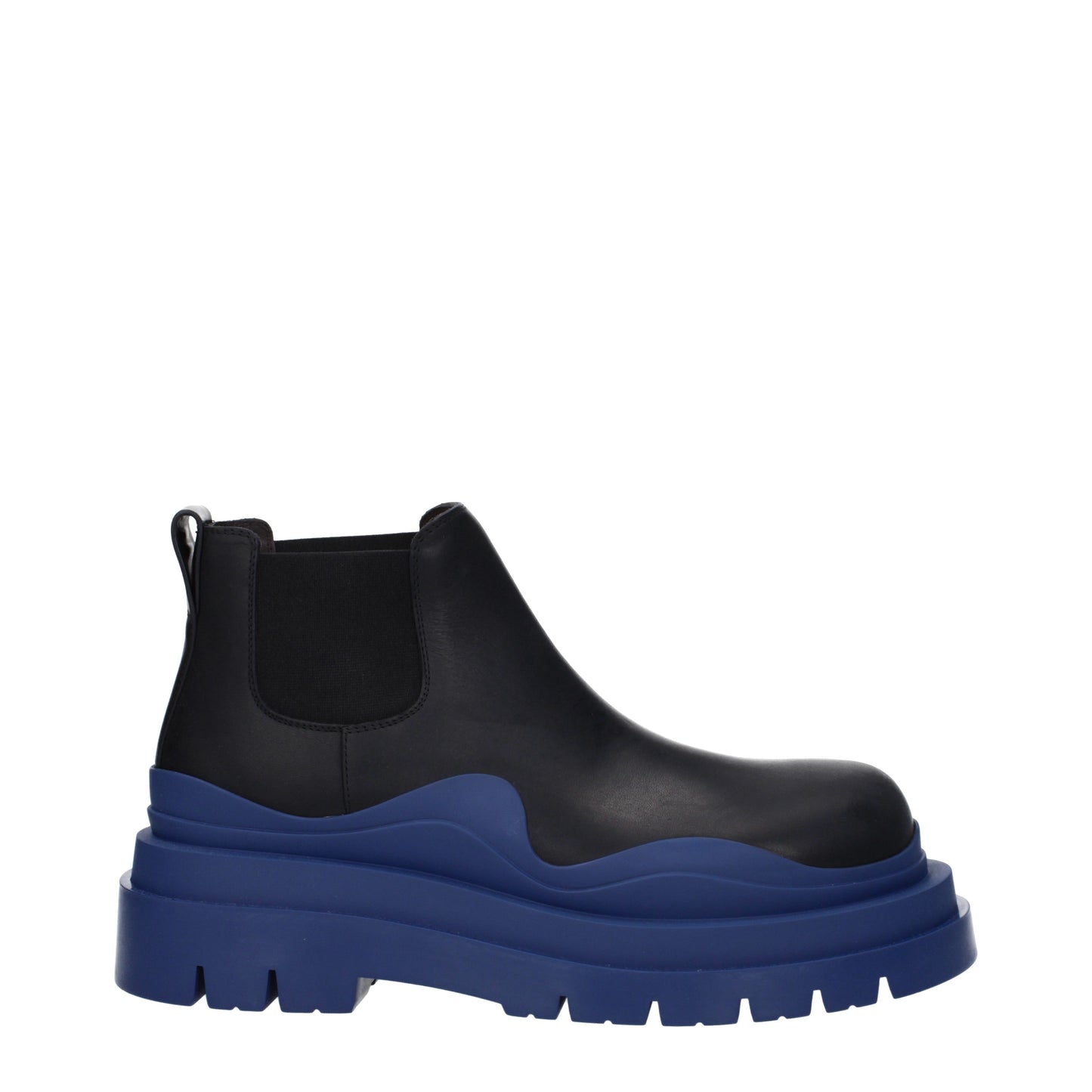 Bottega Veneta Men's Boots in Leather Black/Blue