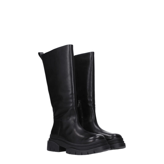 Ash Women's Boots in Leather Black