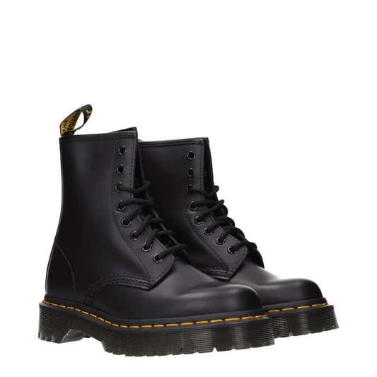 Dr. Martens Women's Boots in Leather Black