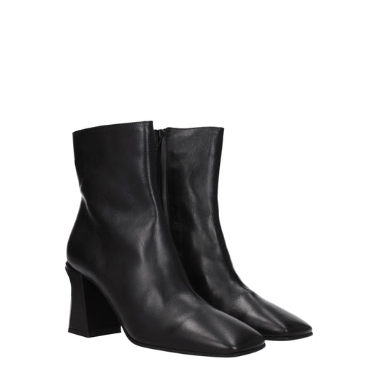 Furla Women's Boots in Leather Black