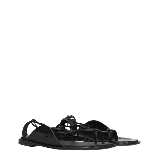 Salvatore Ferragamo Women's Flip Flops in Leather Black