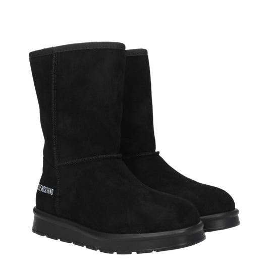 Love Moschino Women's Boots in Suede Black